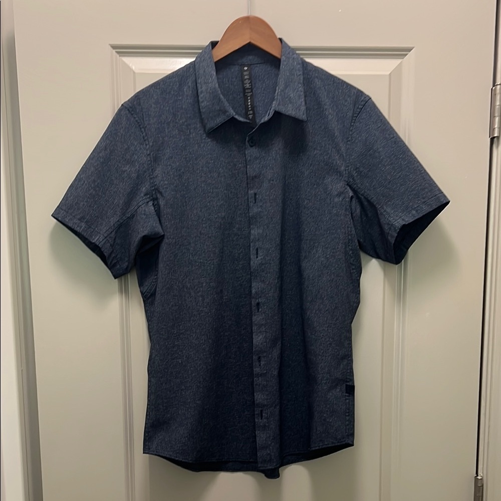 Lululemon Short Sleeve Shirt